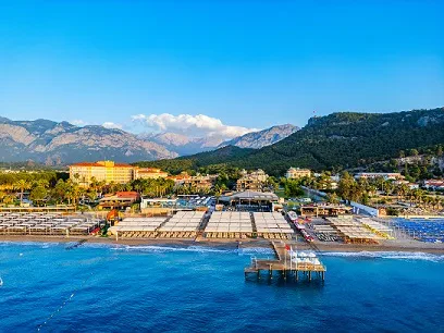 Sailor's Beach Club